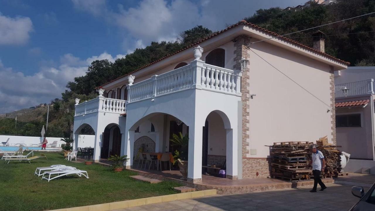 טרופאה Villa Bella Vista מראה חיצוני תמונה